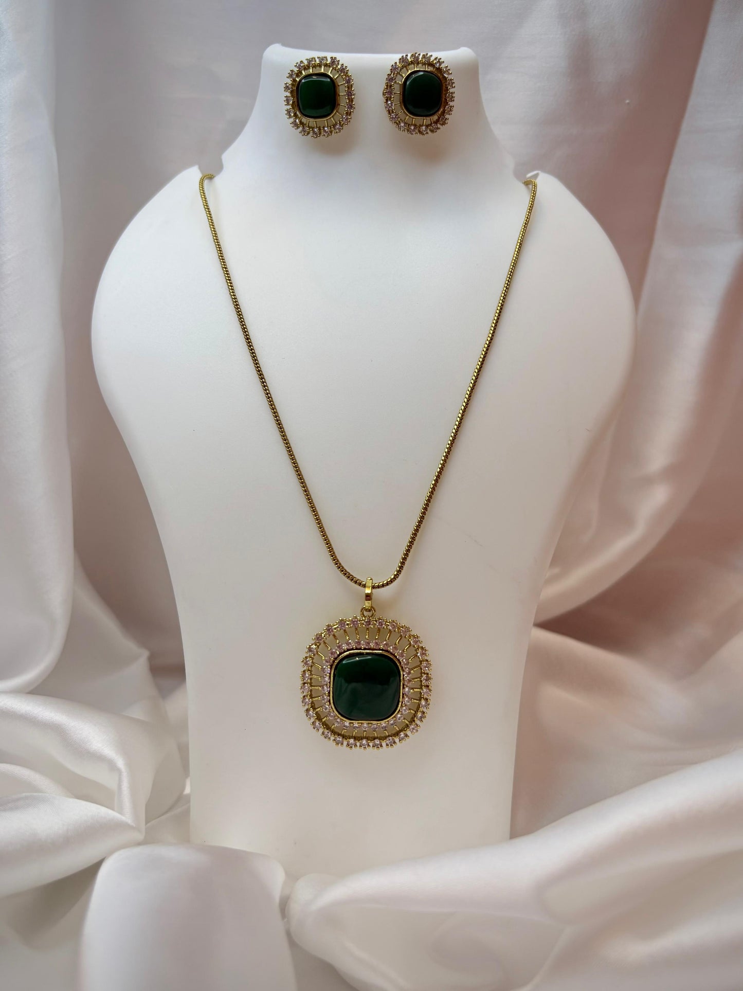 Green Grace Kundan Necklace Set with Earrings | Festive Artificial Jewellery