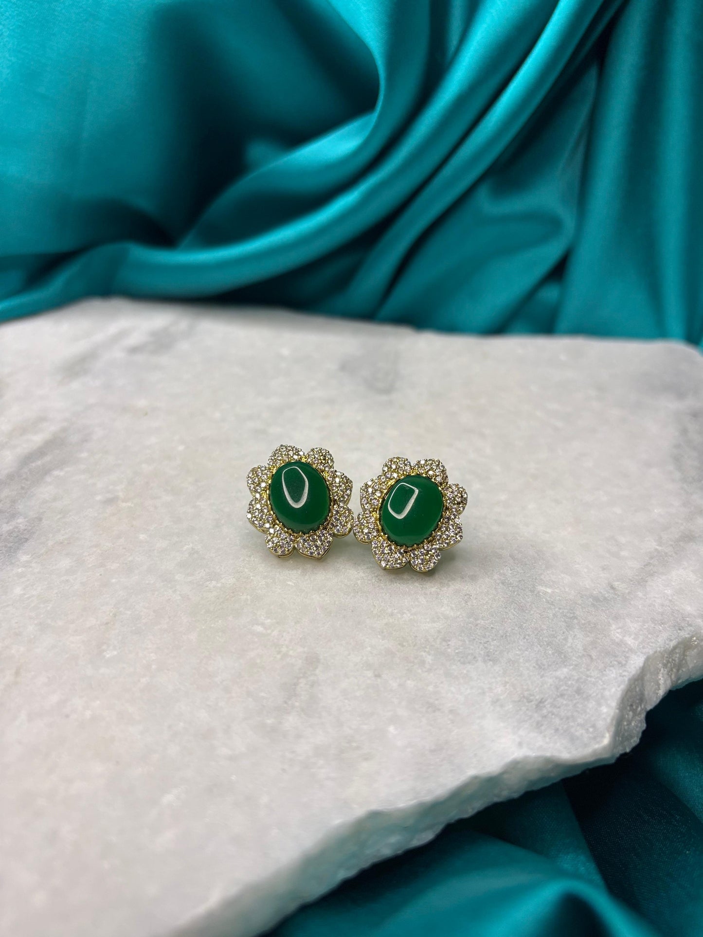 Royal Touch Kundan Stud Earrings | Traditional Ethnic Jewellery